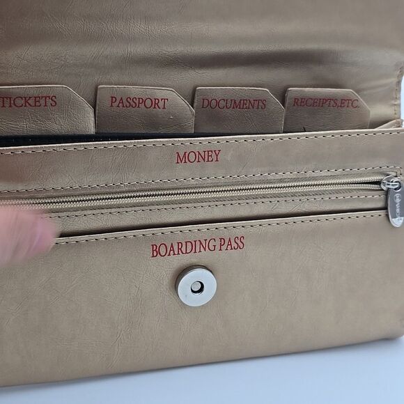 Miamica File & Fly See the World Travel Document Organizer Wallet - Picture 5 of 7